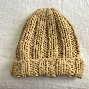 Free People camel knit hat